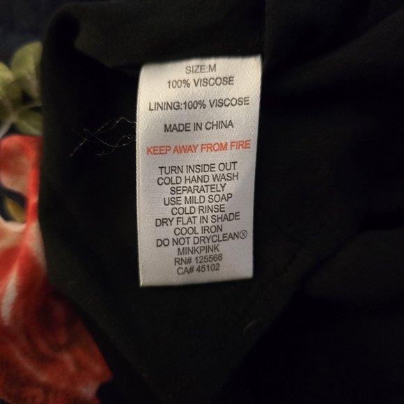 MINKPINK Heat Wave Mini Dress Size M Floral Dress 100% Viscose - Picture 13 of 15